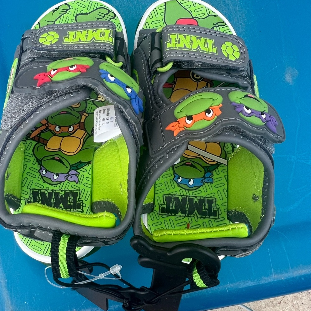Kids Sandals - Gray and Green